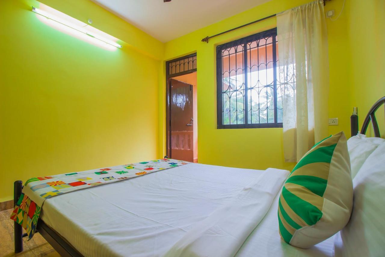Hotel Oyo 18628 Field View 2bhk
